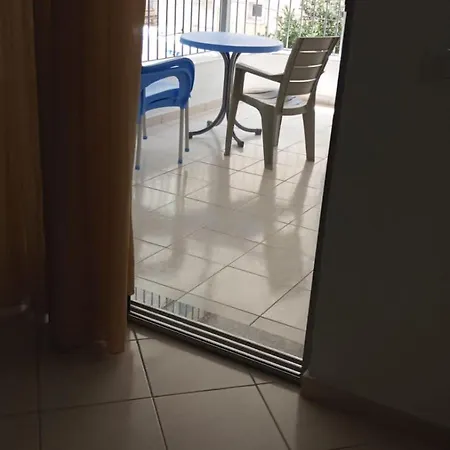 Primavera Apartamento Sarandë